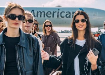 16 Best Travel Supplements to Alleviate Jet Lag Symptoms