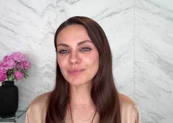 Mila Kunis’s Secret to Quick, Super-Snatched Glam