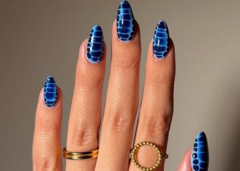 Japanese “Blooming” Gel Is The Coolest Nail Trend of 2026