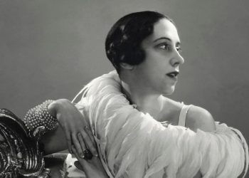 Everything You Need to Know About Elsa Schiaparelli