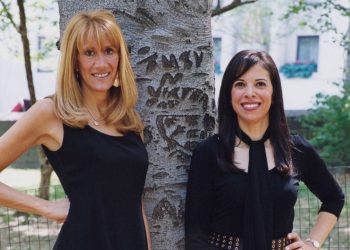 Revisiting ‘The Rules’: How Does the Iconic 1995 Courtship Guide Hold Up in the Dating-App Era?