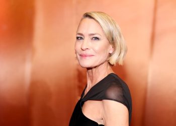 8 Most Flattering Short Hairstyles for Women Over 50, as Worn by Celebrities