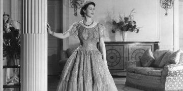 37 Iconic Photos of Queen Elizabeth, on What Would Have Been Her 100th Birthday