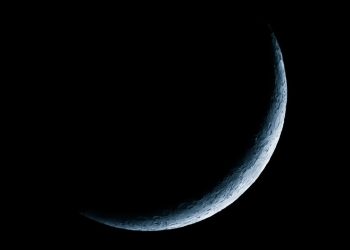 Here’s What Friday’s New Moon in Aries Means for Every Star Sign