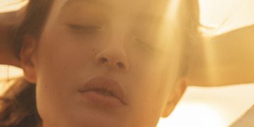 9 Daily Habits to Lower Cortisol