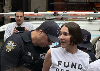 Hari Nef’s First Time Being Arrested Was Totally Worth It