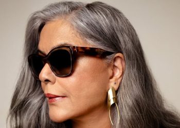 Gray Blending: This Hair Color Trend Makes It Easy To Embrace Your Grays