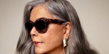 Gray Blending: This Hair Color Trend Makes It Easy To Embrace Your Grays