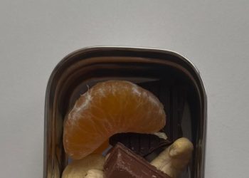 The Snack Tin Is Here to Save You From the Afternoon Slump