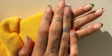 Hailey Bieber’s Coachella Weekend 2 Manicure Holds a Secret Tribute to Justin