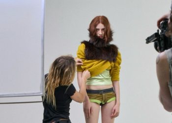 AI Is Everywhere. Fashion Photographers Are Being Forced to Adapt