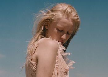 15 Best Summer Fragrances That Are an Escape in a Bottle