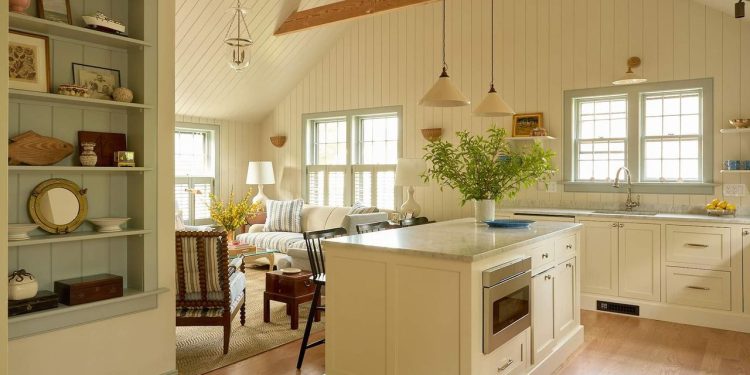 10 Best Nantucket Airbnbs for a Quintessential New England Getaway