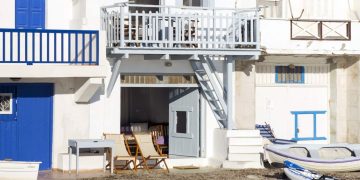 13 Beautiful Airbnb Beach Houses for the Ultimate Ocean Escape