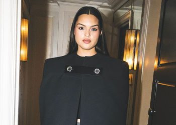 Rising Star Anna Lambe Documents Her First Fashion Show