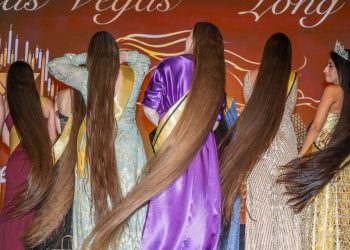 Collagen or Biotin for Hair Growth: Which Is Better?