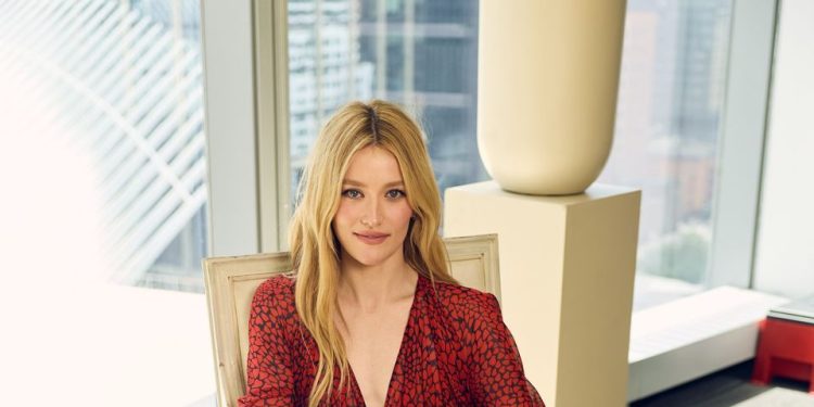 A Conversation in the Fashion Closet with Sarah Pidgeon and Vogue100