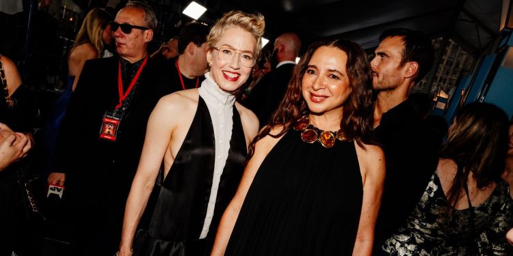 An Exclusive Look at the 2026 Tony Awards Red Carpet