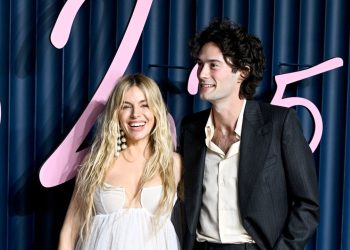 Sienna Miller and Oli Green Are Engaged!