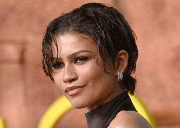 Zendaya Wears This Summer’s Hottest Hair Accessory