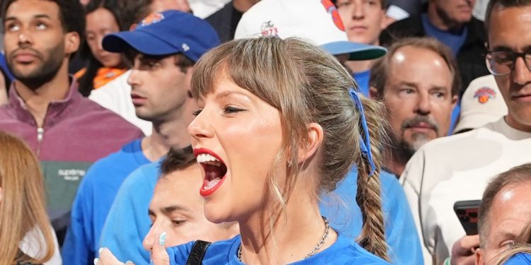 When Taylor Swift Wears This Beauty Look, She Wins