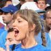 When Taylor Swift Wears This Beauty Look, She Wins