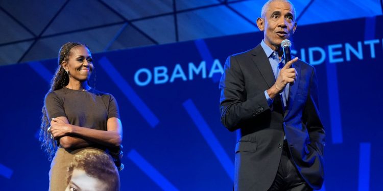 Michelle Obama Pays Tribute to Her Late Mother With a Meaningful Fashion Choice