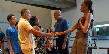 Michelle Obama Embraces a Classic: Jeans and a Nice Top