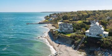 9 Airbnbs in Martha’s Vineyard You Can Still Rent for Summer