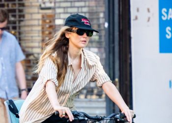 Jennifer Lawrence Just Shifted Her Summer Style Into High Gear