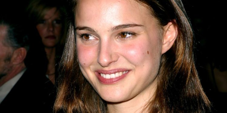 21 Photos of Natalie Portman Before She Went Stratospheric