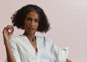Summer Blush Hacks That Are Perfect for Mature Skin, According to Bobbi Brown