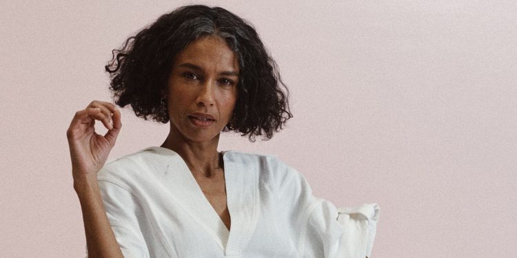 Summer Blush Hacks That Are Perfect for Mature Skin, According to Bobbi Brown