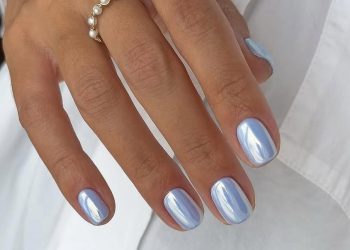 Forget Butter Yellow—It’s a Sky Blue Mani Summer