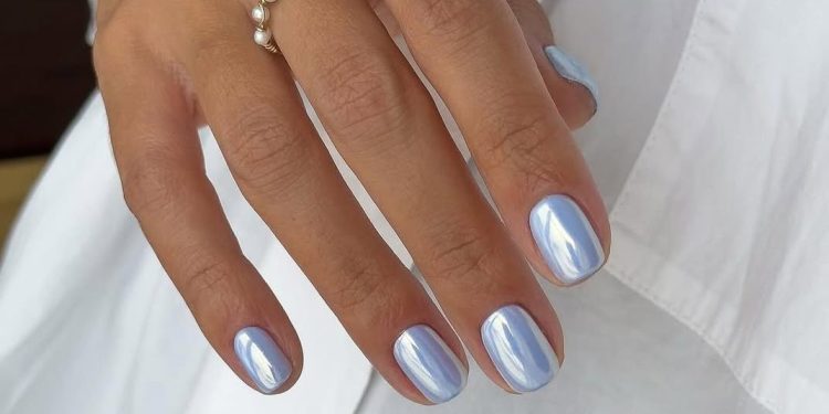 Forget Butter Yellow—It’s a Sky Blue Mani Summer