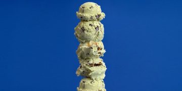 Vogue à la Mode! Celebrate Vogue’s Summer Issue With a Signature Ice Cream