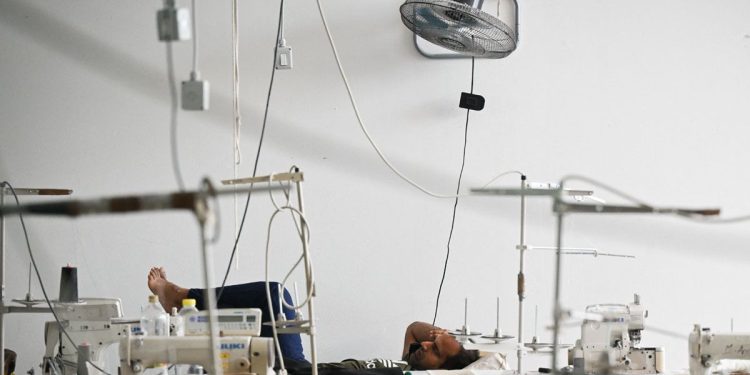 How Fashion Manufacturers Are Tackling Extreme Heat