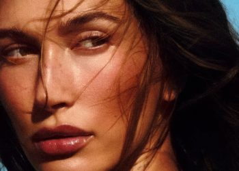 I Road Tested Hailey Bieber’s Rhode Summer Collection