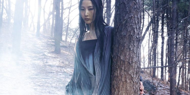 Jiyong Kim Is Sun-Bleaching His Way to Success