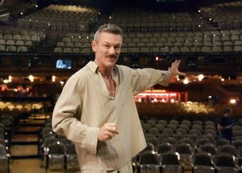 Fresh Juice, Monster Boots, and Purple Glue Stick: 24 Hours With ‘The Rocky Horror Show’ Star Luke Evans