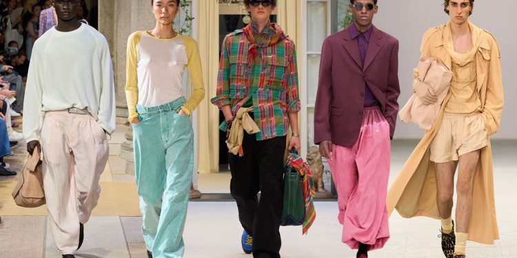 8 Summer Styling Tricks Worth Recreating From the Men’s Shows