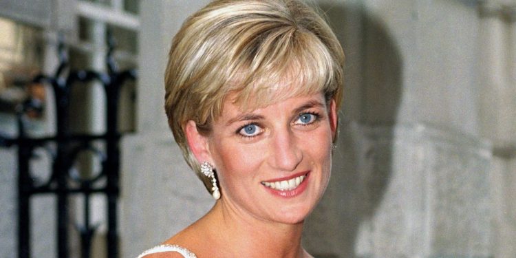 The Classic ’90s Manicure That Princess Diana Loved