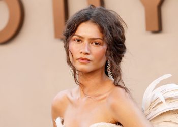 Zendaya’s No-Makeup Makeup Look Is Athena Incarnate