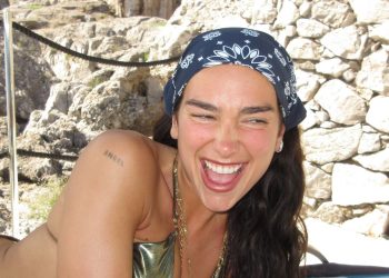 The Bandana Kerchief Is Every Celeb’s Favorite Summer Styling Trick