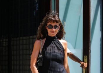 Dakota! Gigi! Bradley! The Celebrities Are Heading to Taylor Swift and Travis Kelce’s Wedding