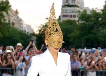 Zendaya’s Latest ‘Odyssey’ Look Was Blessed by the Fashion Gods
