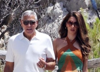 Amal Clooney Approves of Suede for Summer—As Long As It’s Vintage Mugler