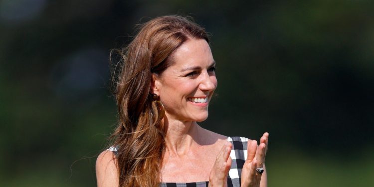 The Summer Print That Unites Princess Diana and Princess Catherine’s Wardrobes
