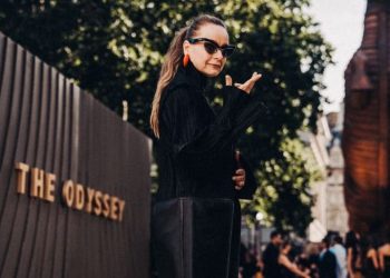 “You Can’t Let the Dress Wear You”: The Odyssey’s Samantha Morton on Channeling Circe Through Style