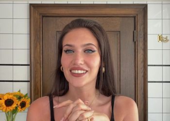 How Sienna Spiro Gets Her ‘Big’ 1960s-Inspired Eyes